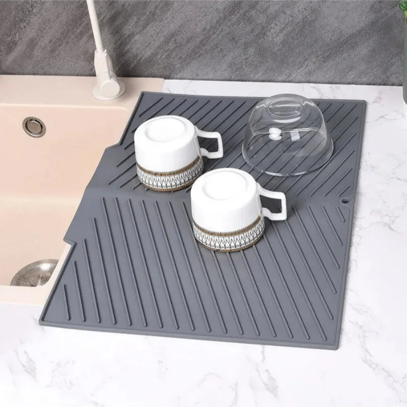 1pc Silicone Draining Pad Diversion Opening Slope Dish Cup Storage Pad Bathroom Water Filter Pad Non-Slip Mat Kitchen Unit Heat