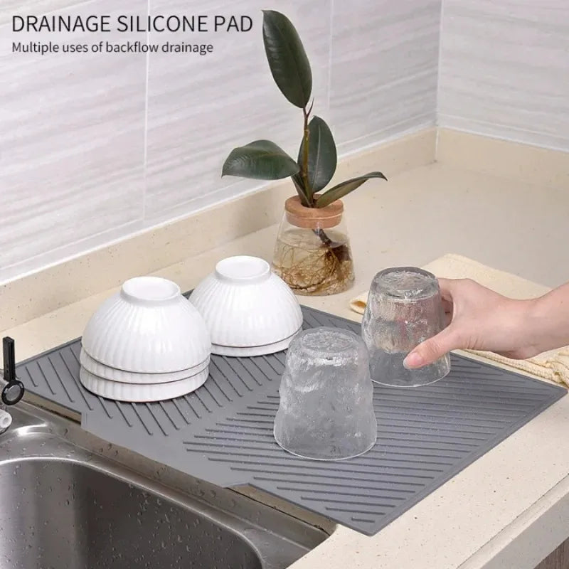 1pc Silicone Draining Pad Diversion Opening Slope Dish Cup Storage Pad Bathroom Water Filter Pad Non-Slip Mat Kitchen Unit Heat